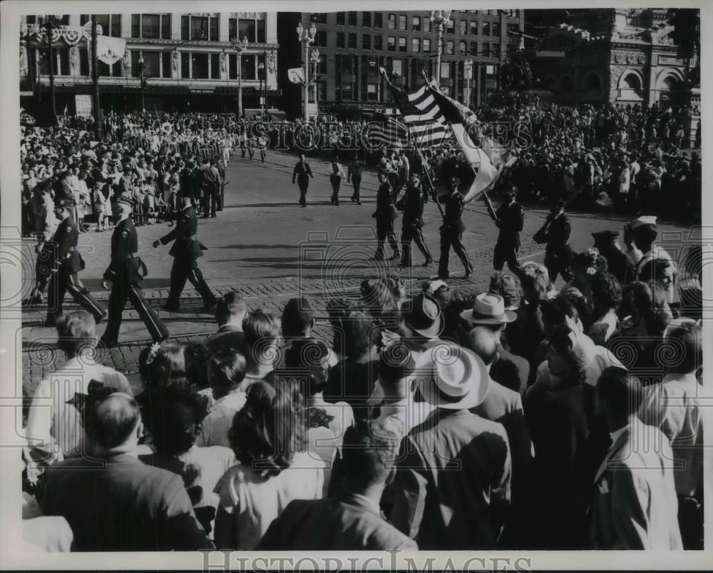 1946 Press Photo Scene at Public Square during Legion Parade - Historic Images