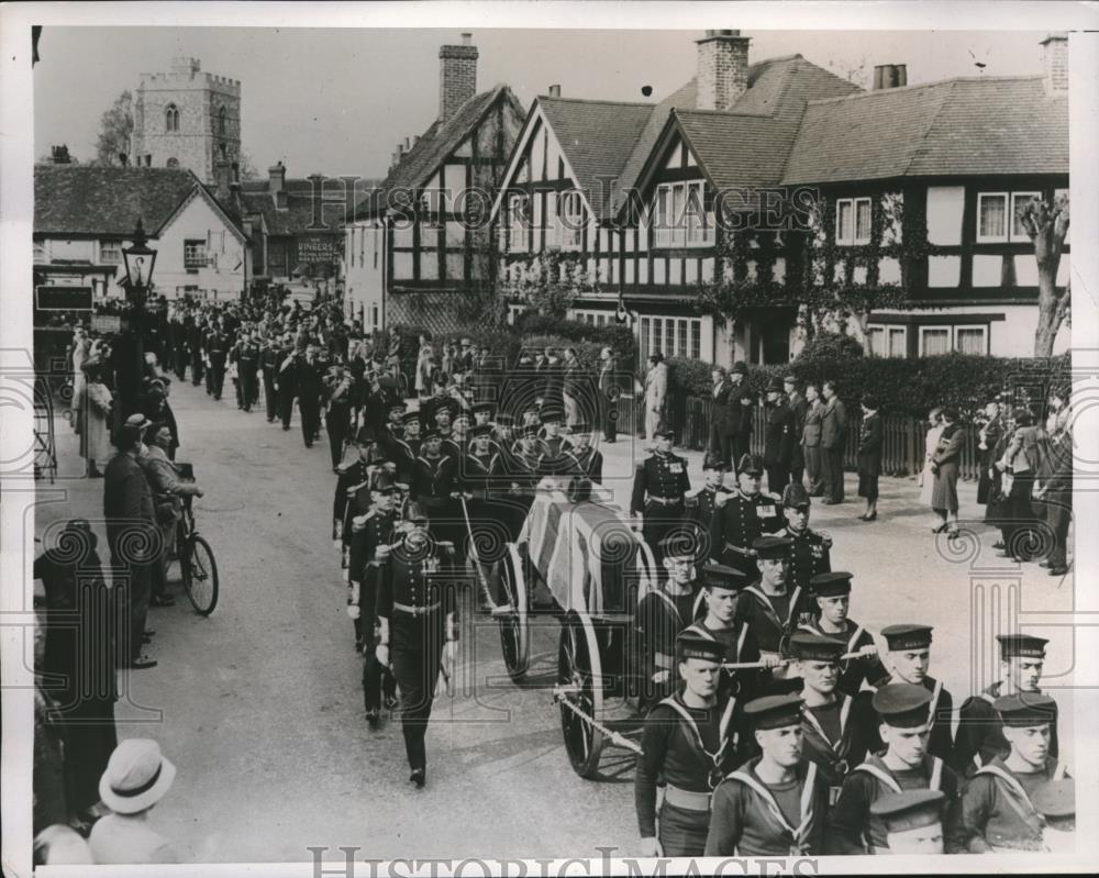 1938 Press Photo England&#39;s King &amp; Duke of Kent at funeral of Marwuess of Milford - Historic Images