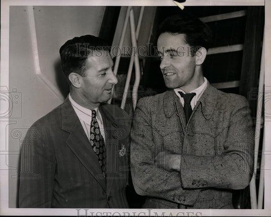1938 Press Photo Count Otto Hagenburg and Clifford W. Henderson - Historic Images