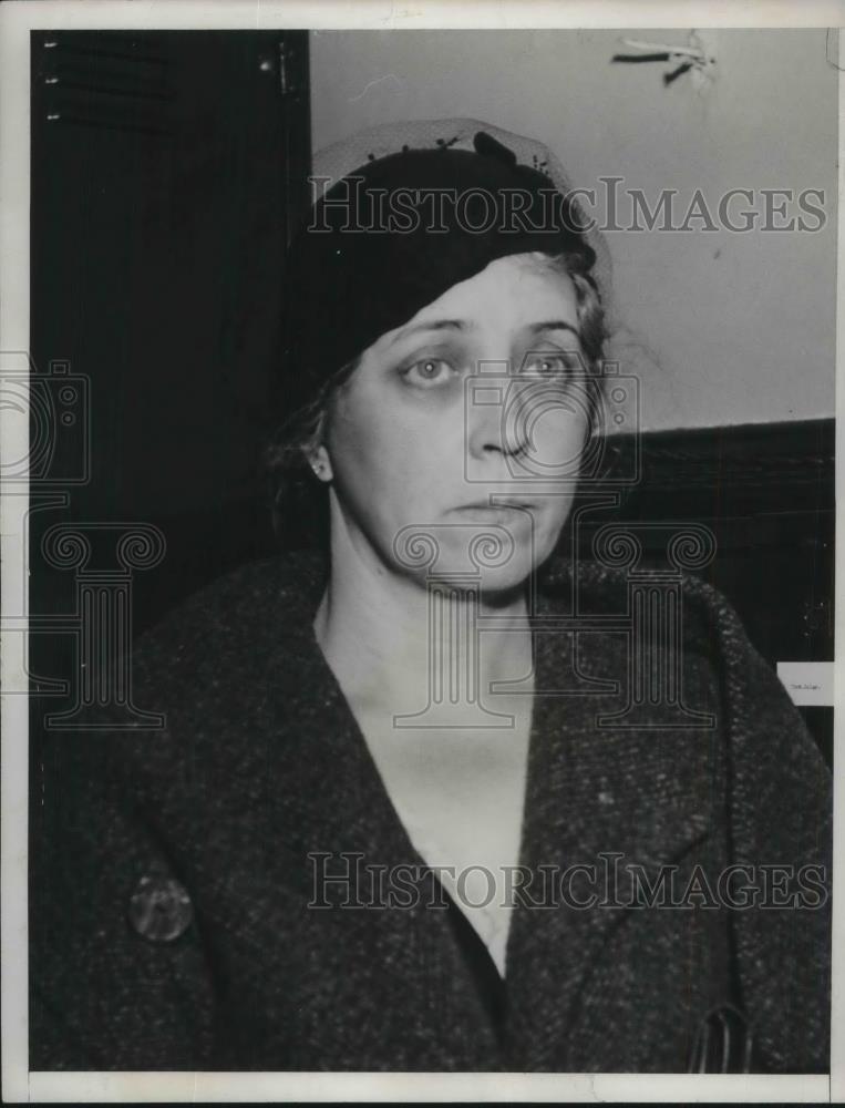 1932 Press Photo Mrs. Albert Olson - Historic Images