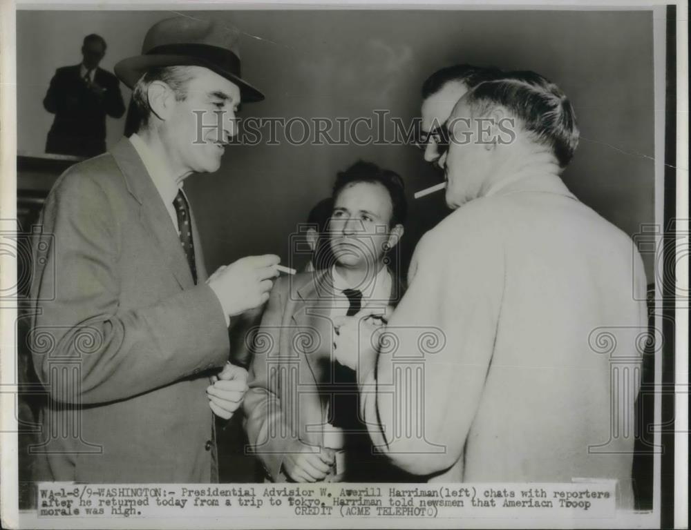 1950 Press Photo Pres. advisor Averell Harriman, &amp; reporters in Wash.D.C. - Historic Images