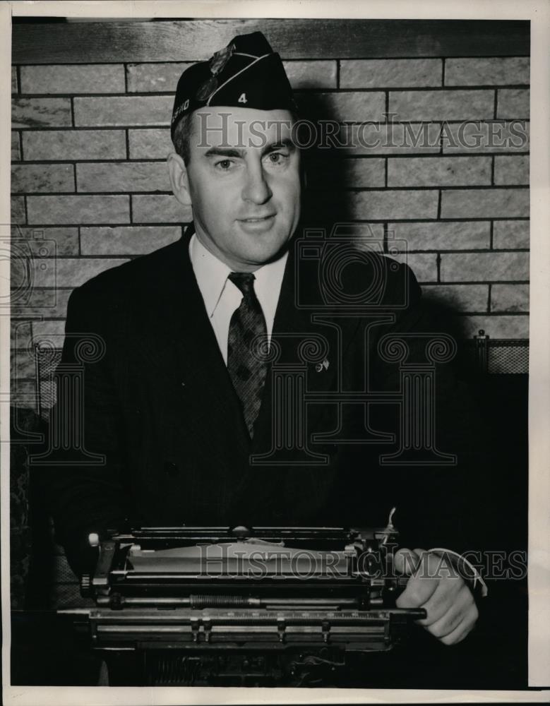 1939 Press Photo Fresno California John Martin Coordinator Social Security - Historic Images