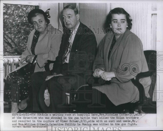 1952 Press Photo NYC, Mrs N Cotter wife of shot Det. Mrs O'Keefe, Det la Monica - Historic Images