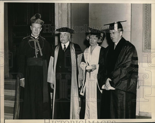 1935 Press Photo notables at Columbia University's 181st Commencement ceremony - Historic Images