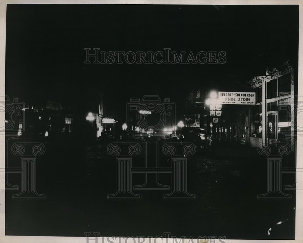 1938 Press Photo Ashland Ohio Westinghouse Company Lighting Factory - Historic Images