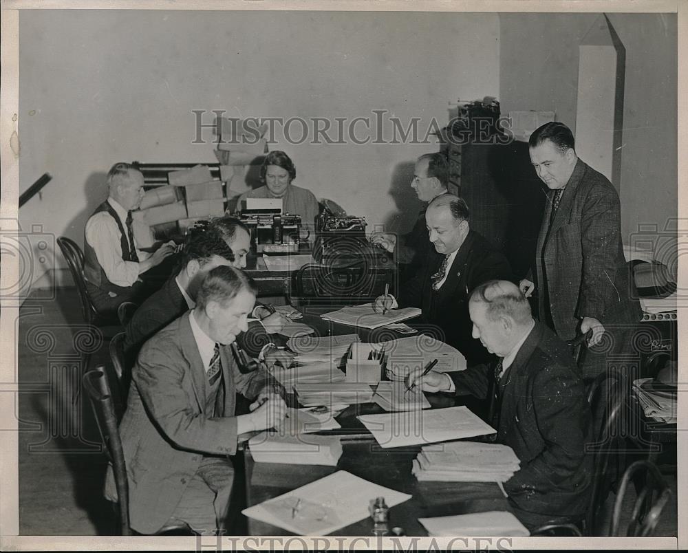 1938 Press Photo Donald Tools of Brooklyn, NY - Historic Images