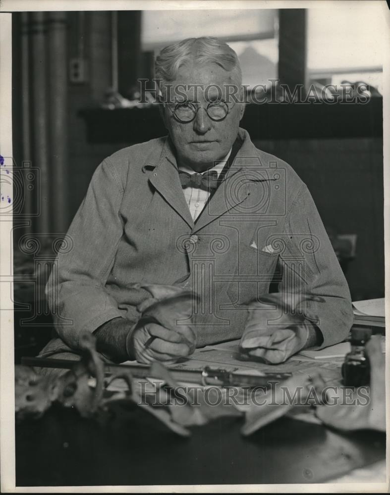 1931 Press Photo Dr. William W. Graves of St. Louis University - Historic Images