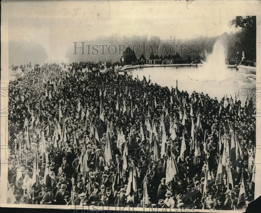 1930 Press Photo Confederation Nationale de la France Meurtrio, France - Historic Images