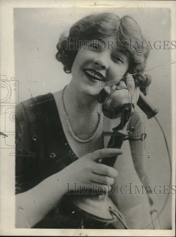 1930 Press Photo Mae Ayer, Actress - Historic Images
