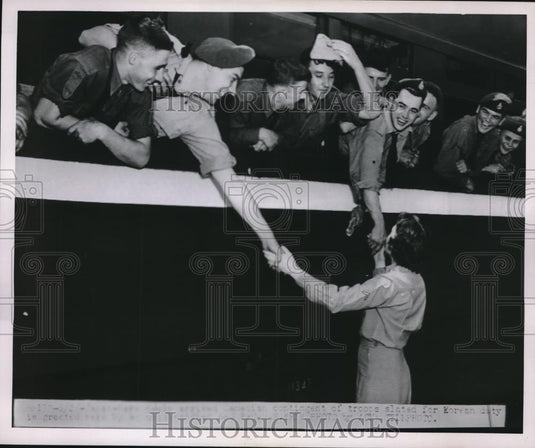 1951 Press Photo Canadian Soldiers In Korea Train - neb64948 - Historic Images