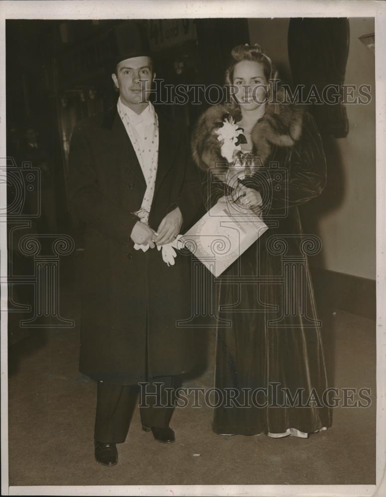 1940 Press Photo Dr Mrs William Gaynor National Horse Show Madison Square Garden - Historic Images