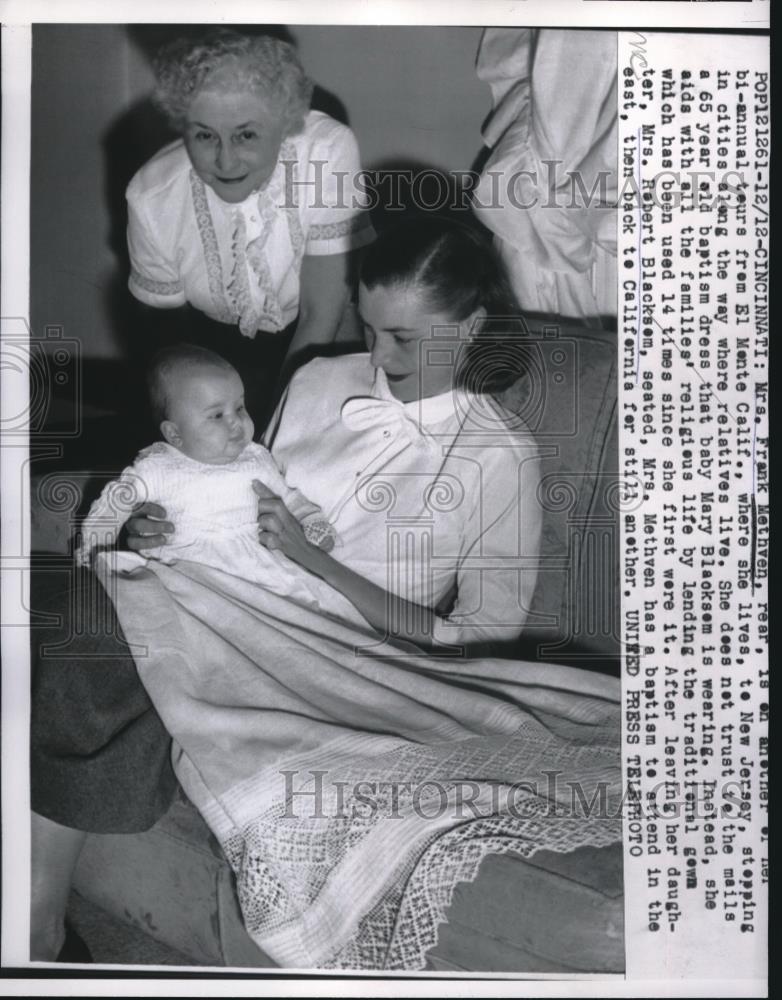 1955 Press Photo Mrs. Frank Metven baby Marly Blacsom - Historic Images