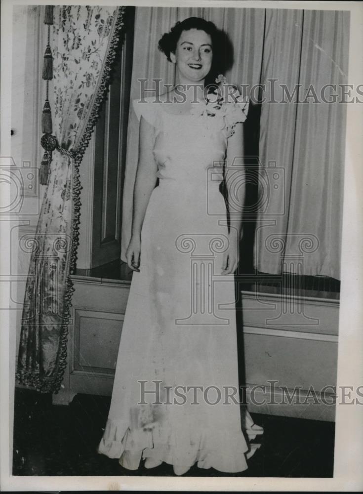 1936 Press Photo Miss Peggy Cudahy Michael Milwaukee Socialite Wedding - Historic Images