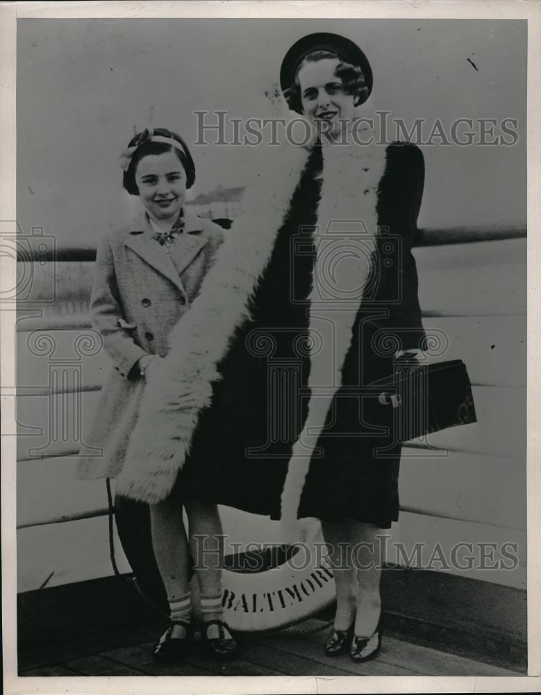 1939 Press Photo 2 American passengers aboard British steamer Athenia torpedoed - Historic Images