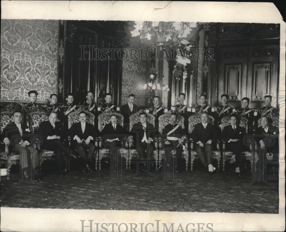 1928 Press Photo Mexican President Portes Gil &amp; the rest of the members of his - Historic Images