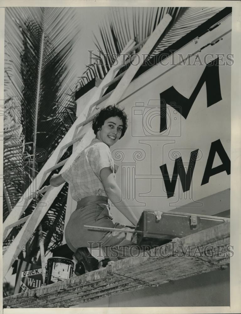 1939 Press Photo Signboard Painter Erma Fitzpatrick OF Miami - Historic Images