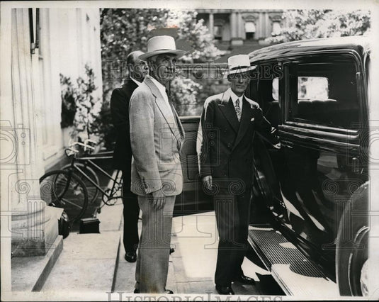 1933 Press Photo Norman Davis, Amb. at Large & Marvin McIntyre, Pres, sec - Historic Images