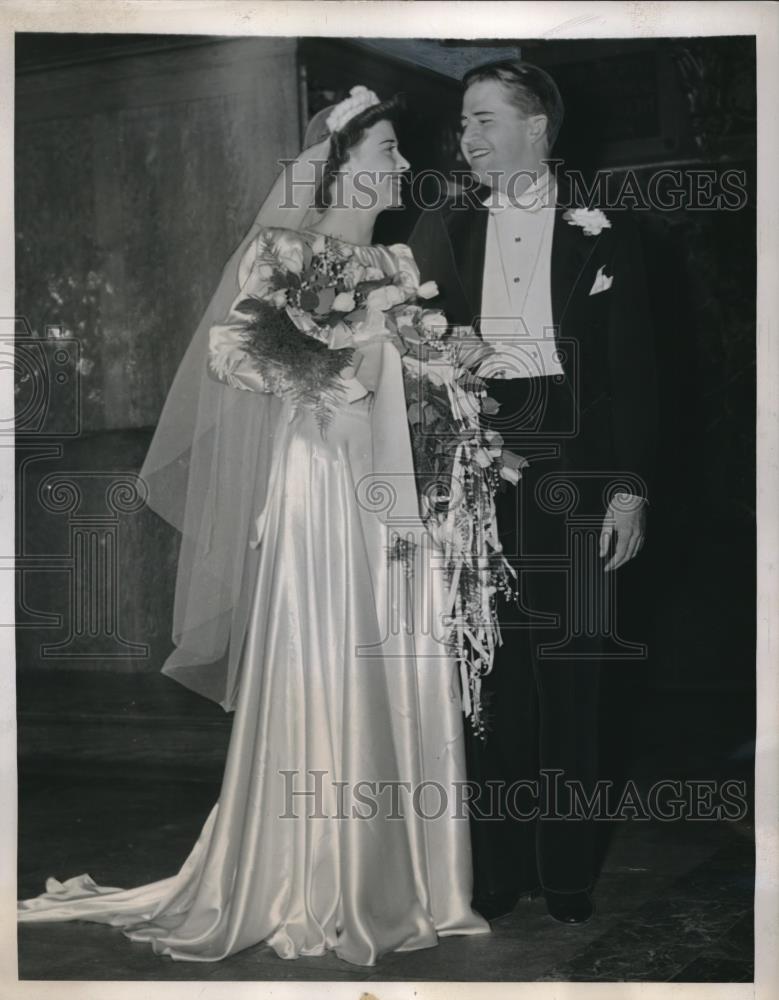 1938 Press Photo NYC, wedding of Reginald B Owen tto Marie L Weber - neb61276 - Historic Images