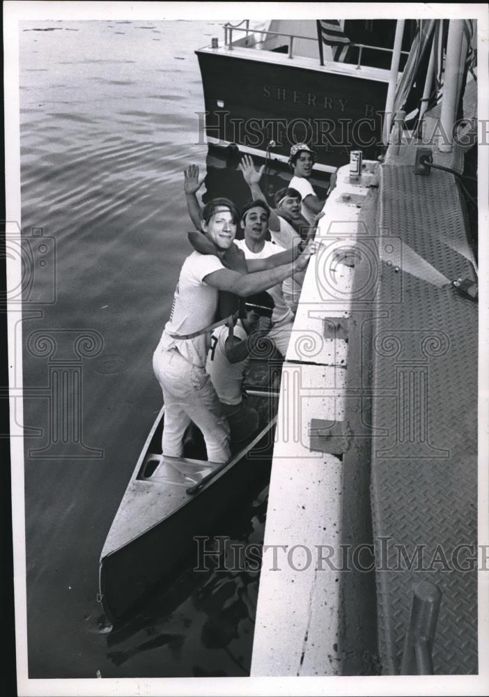 1970 Press Photo Irish-American Rowing Boat Team - neb61303 - Historic Images