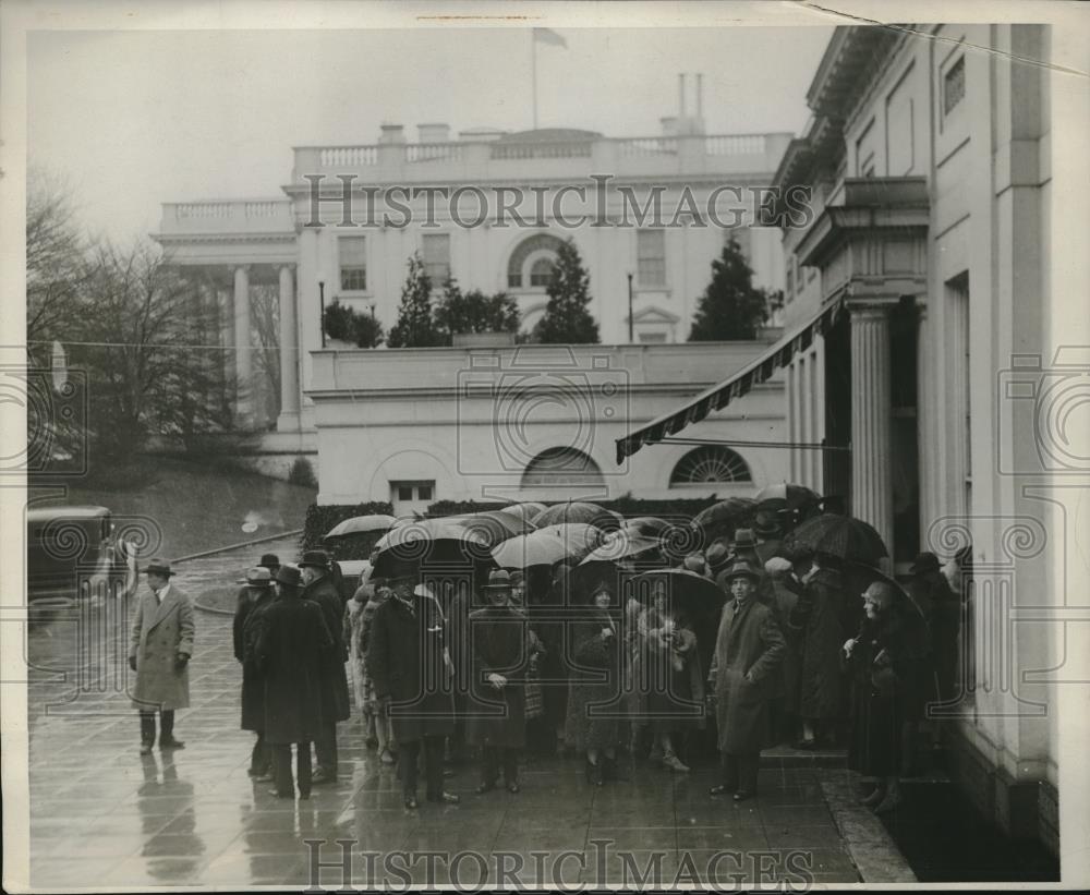 1929 Press Photo Crowds at Wash.D.C. White House for Pres. Coolidge retirement - Historic Images