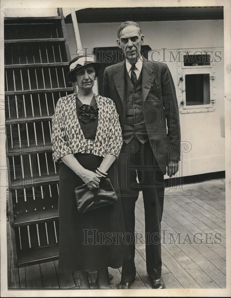 1933 Press Photo Mr &amp; Mrs Frank B.Delany of Chicago , tech advisor on wheat - Historic Images