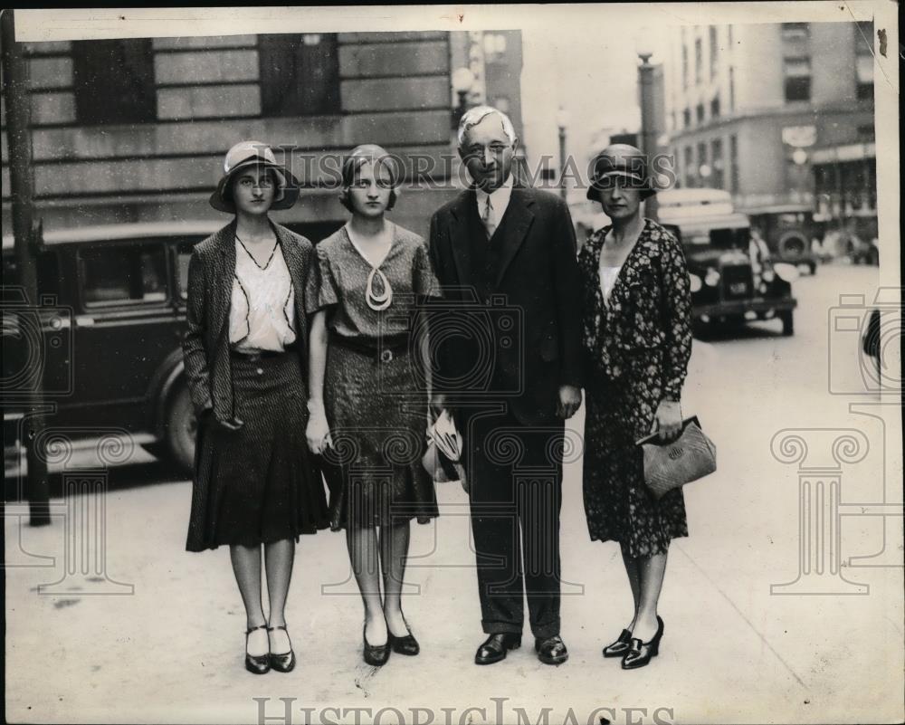 1930 Press Photo Elizabeth Mary C.S. mrs OS Eaton Cleveland - Historic Images