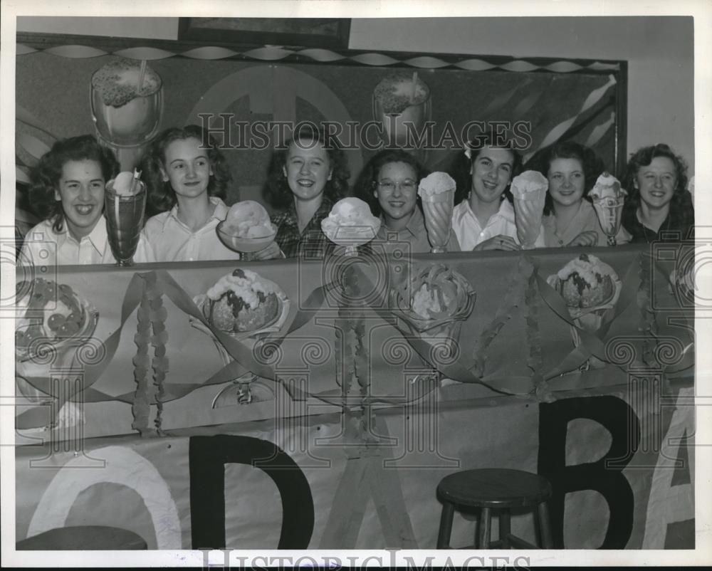 Press Photo Euclid Central High Carnival Girl Reserves - Historic Images