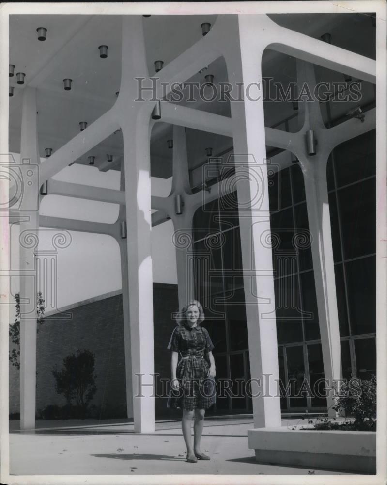 Press Photo Richmond Shopping Center in Richmond Heights, Ohio - Historic Images