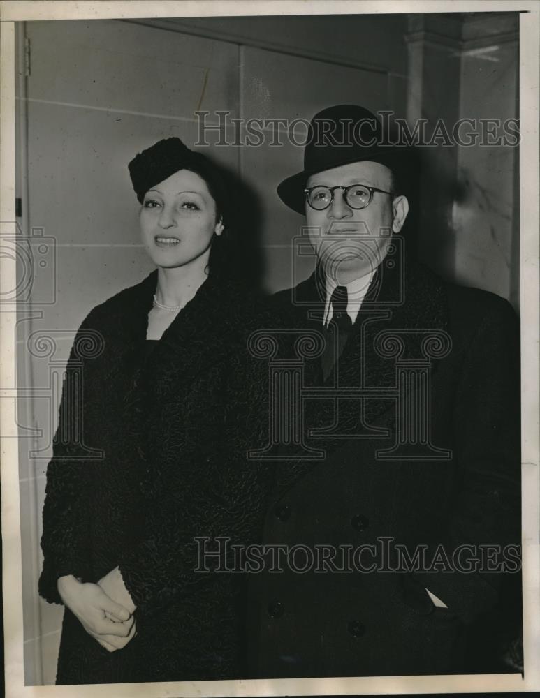 1930 Press Photo Mr Hans Karl Leiser in Prison in Austria & Wife Sari He Met - Historic Images