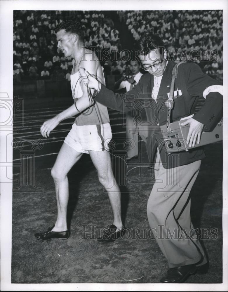 1954 Press Photo Bob McMillen, U.S. Japan International Track Meet, Tokyo - Historic Images