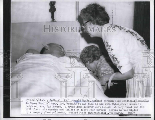 1961 Press Photo Gary, Ind. Gerald Myers & wife, wounded atTin Mill plant - Historic Images