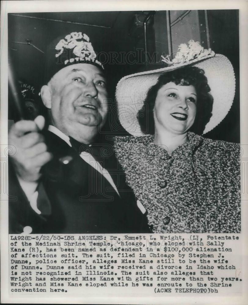 1950 Press Photo Dr. Emmett L Wright Elopes W/Sally Kane Shrine Convention - Historic Images