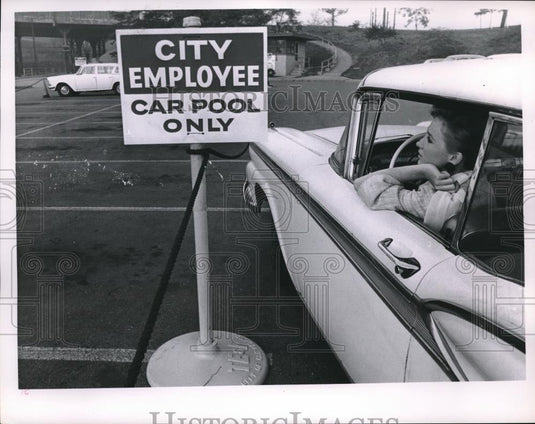 1963 Press Photo Diane Burlington at employee parking lot in Cleveland - Historic Images