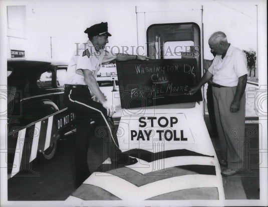 1955 Press Photo The Toll House on Florida's Sunshine Skyway - Historic Images