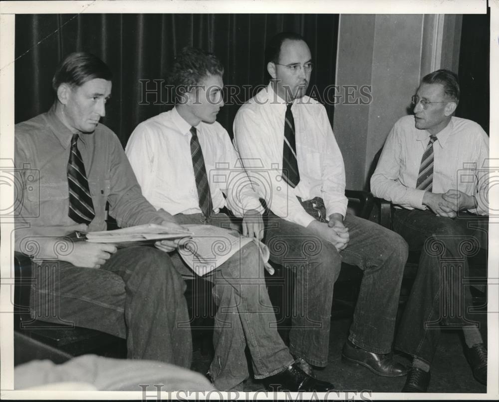 1941 Press Photo Martin Lange,John Jilk,Leonard Sledge &amp; Teacher Raymond Kilian - Historic Images