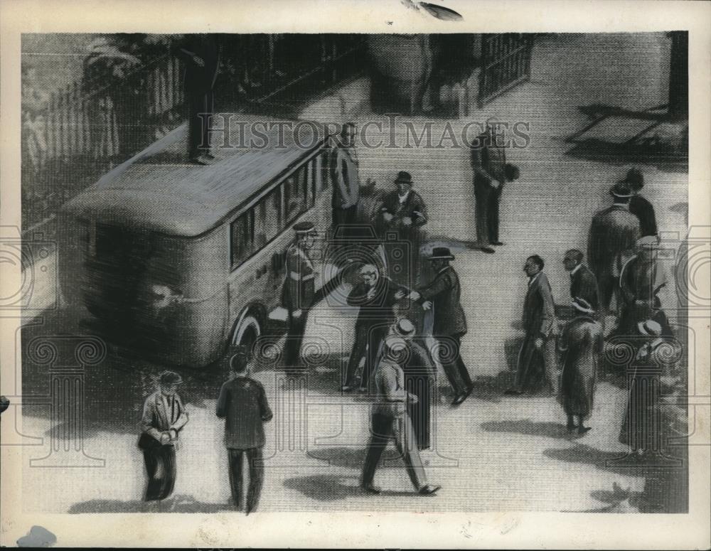 1936 Press Photo George Andrew Mahon Overpowered After Attack - Historic Images