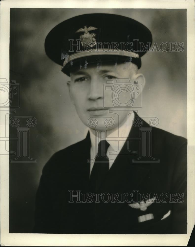 1933 Press Photo Lieut jg George W Campbell of USN - Historic Images