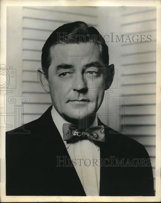 1958 Press Photo Bow Tie Should be Firm Enough to Last All Day - Historic Images