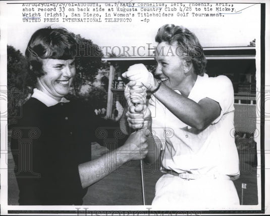 1961 Press Photo Augusta, Ga Women golfers Kathy Cornelius & Mickey Wright - Historic Images