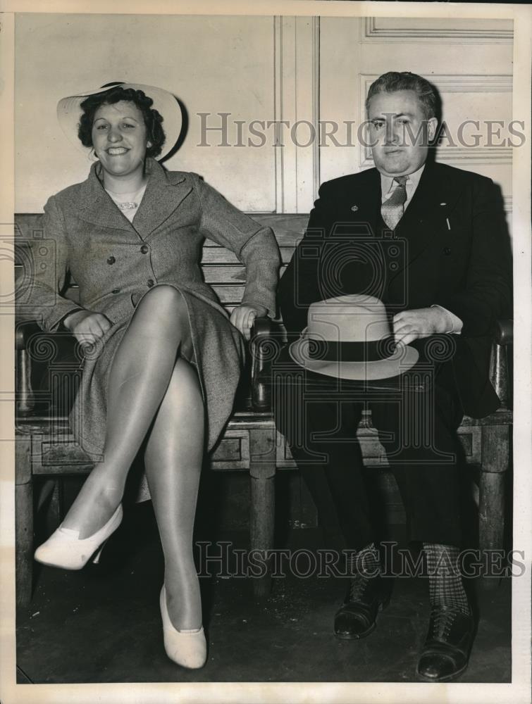 1938 Press Photo Marion Molly Mollison Held on Disorderly Conduct - Historic Images