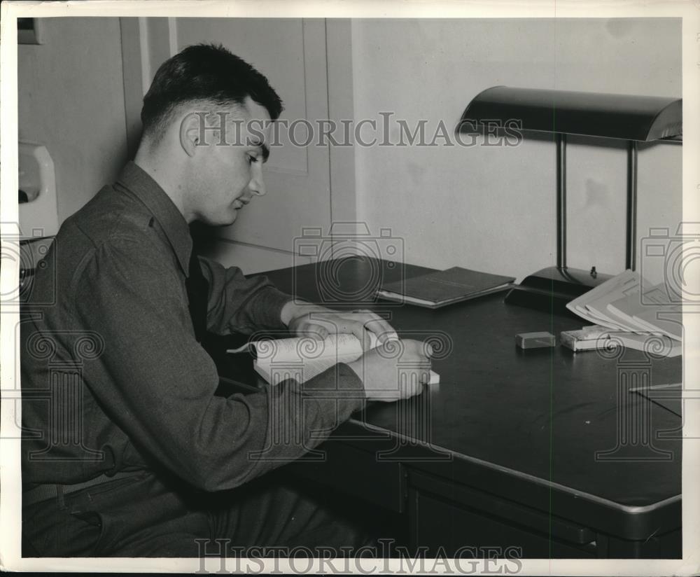 1942 Press Photo George Stallings of US Army Air Corps training center - Historic Images