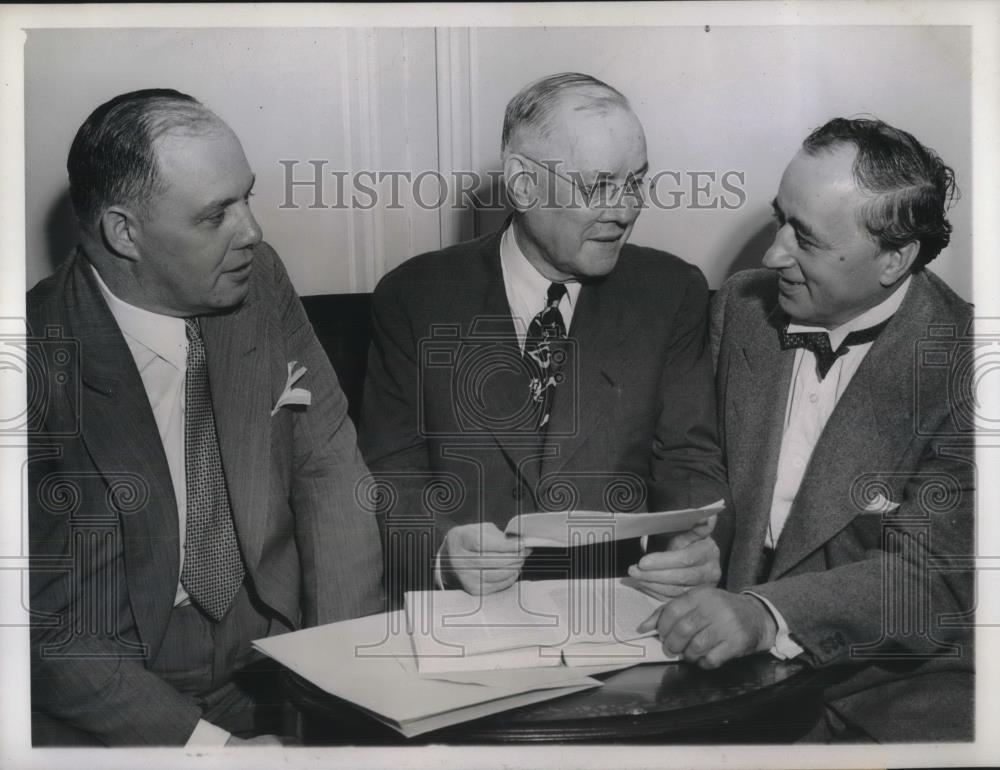 1943 Press Photo Chicago AFL sec G Meany, Wm Green &amp; IPU&#39;s Matt Woll - Historic Images