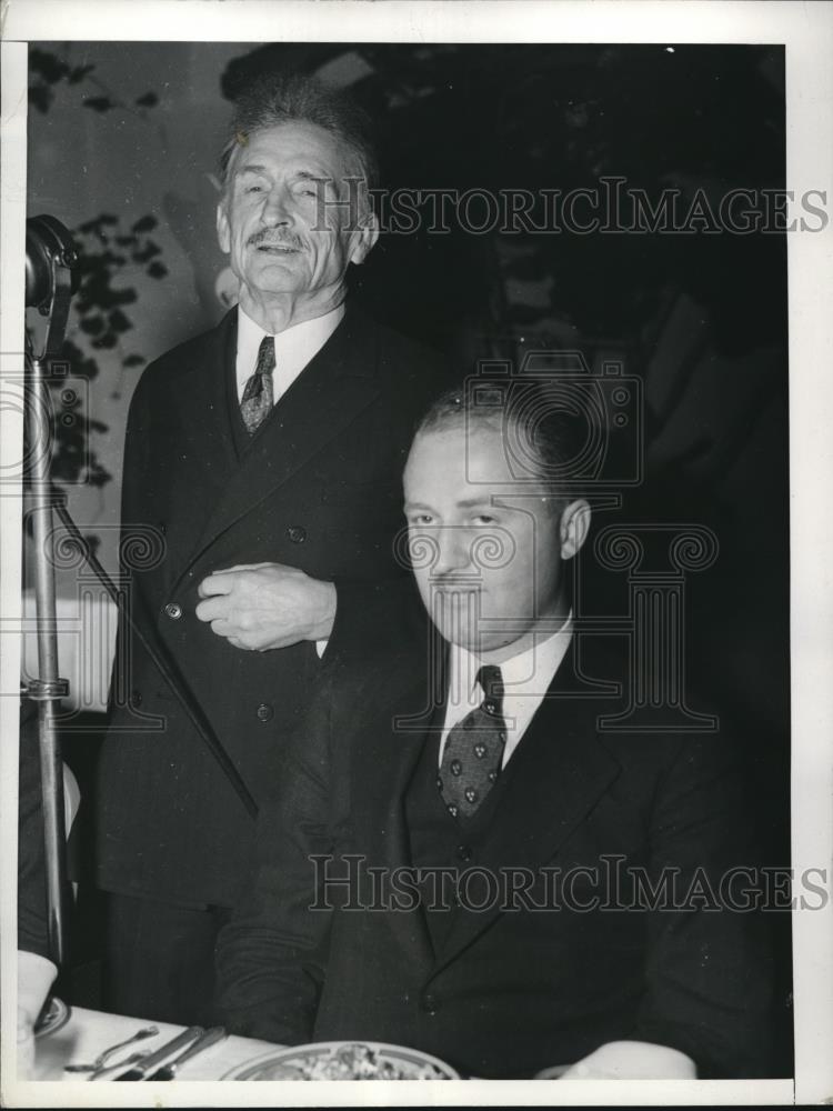 1935 Press Photo Bernarr McFadden Magazine Publisher &amp; Stanley Maursetti - Historic Images