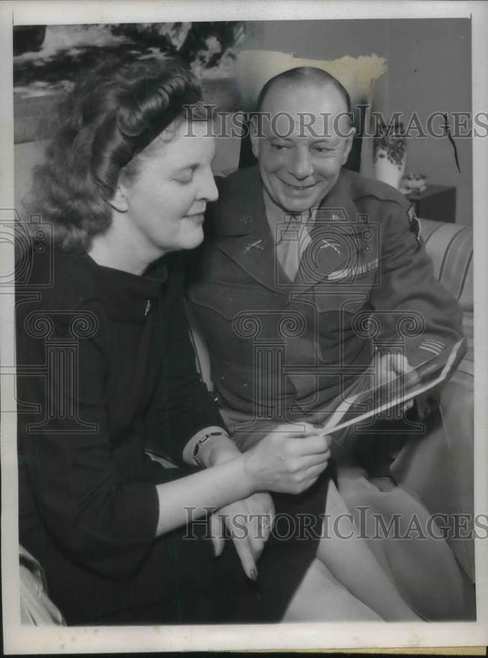 1945 Press Photo Colonel Baldwin Smith Guarded Dwight Eisenhower in France - Historic Images
