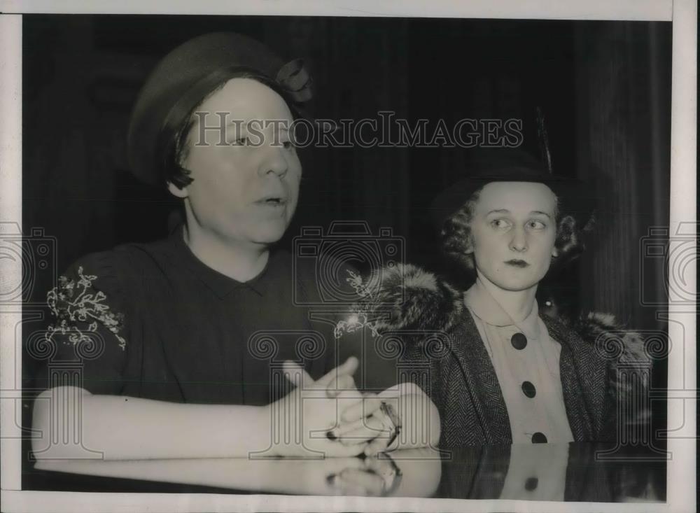 1939 Press Photo Bertha Lonergan Chief Witness At Sen Allen Ellender - Historic Images