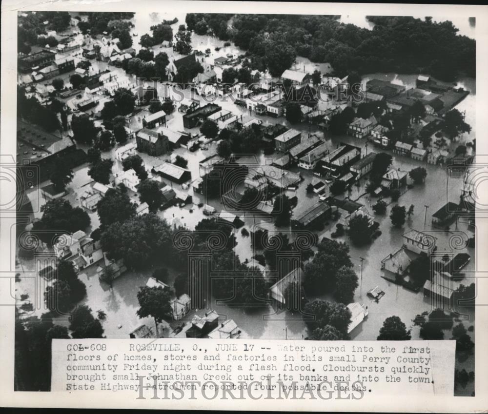 1950 Press Photo Flash Flood in Perry County Community - Historic Images