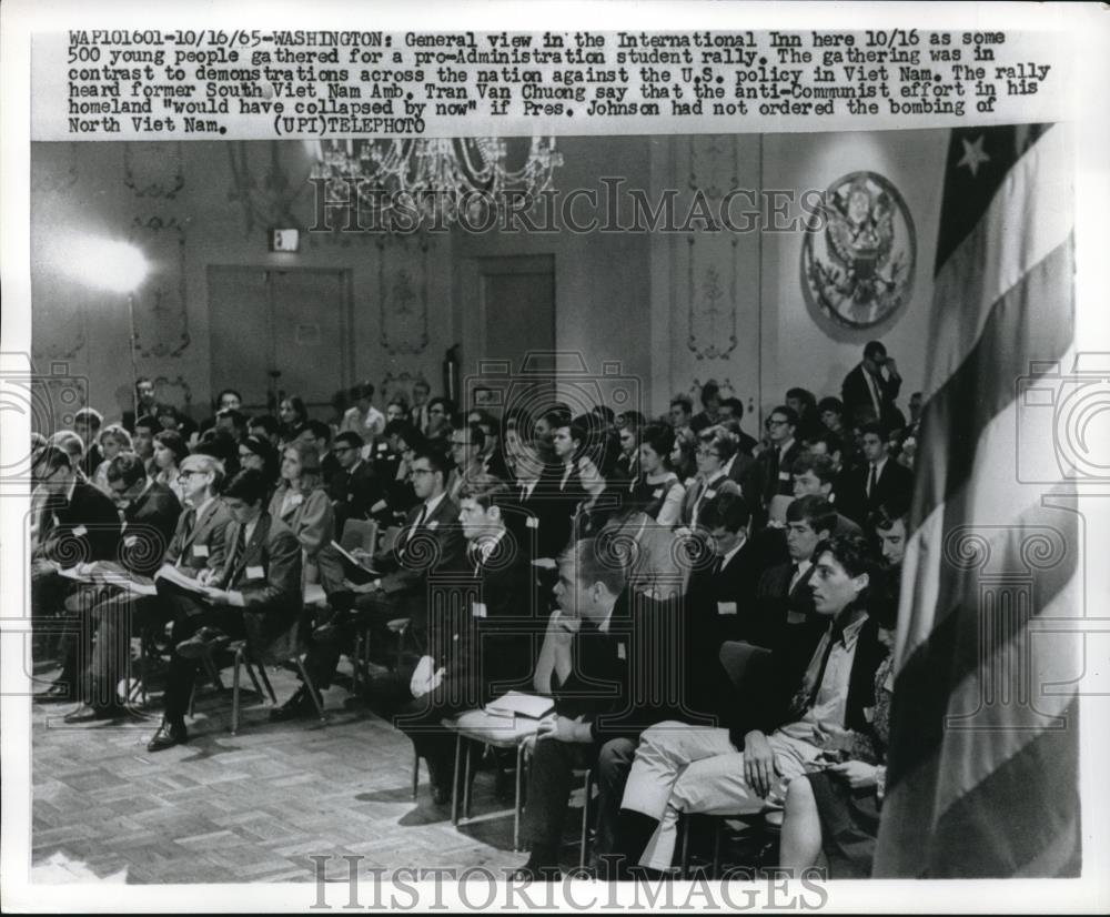 1965 Press Photo Wash.D.C. Pro-administration rally at Intl Inn - Historic Images