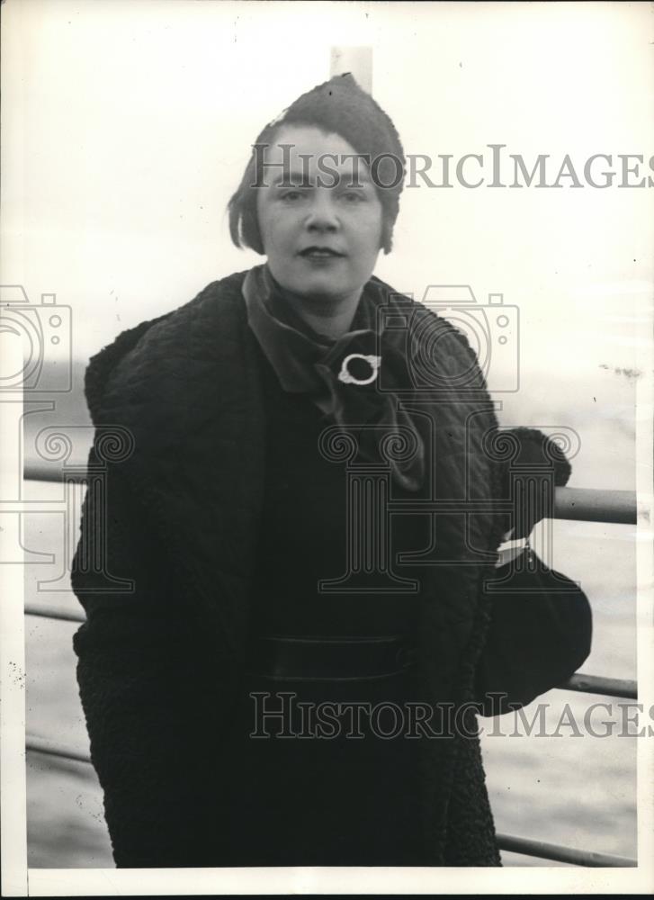 1934 Press Photo Contessa G.Di Robilant on vacation aboard the SS Conte Di Savoi - Historic Images