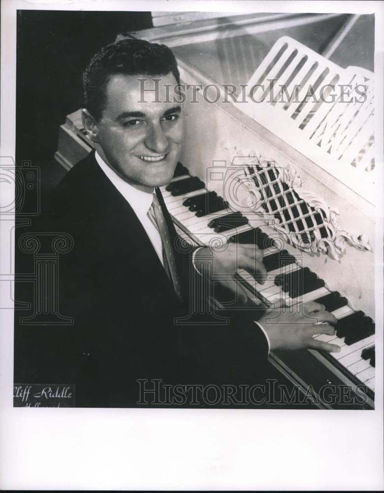 1962 Press Photo Jackie Jocko, Singer - Historic Images