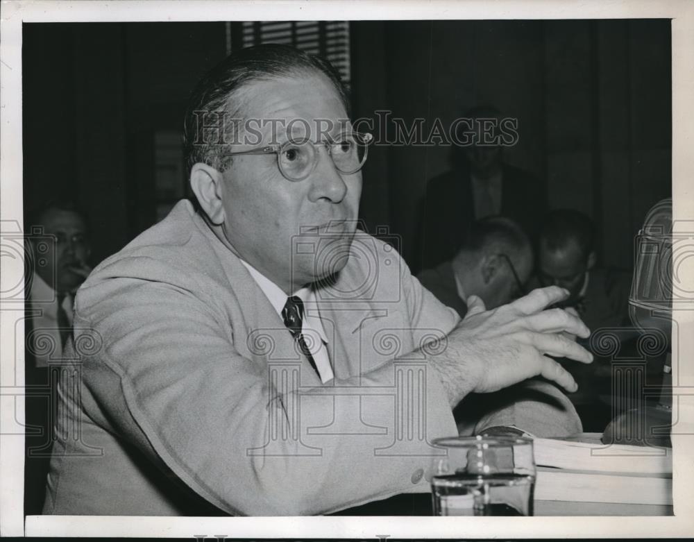 1946 Press Photo Wash.D.C. Albert Jacobsen, War Dept procurement - Historic Images